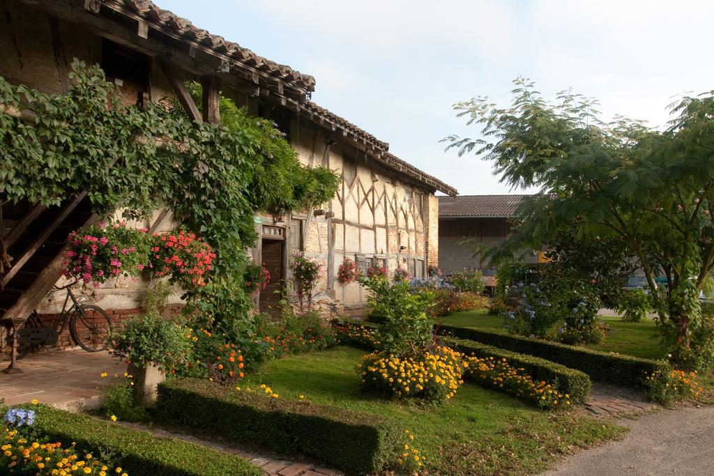 Villa Ferme De Montalibord Vescours Exterior foto